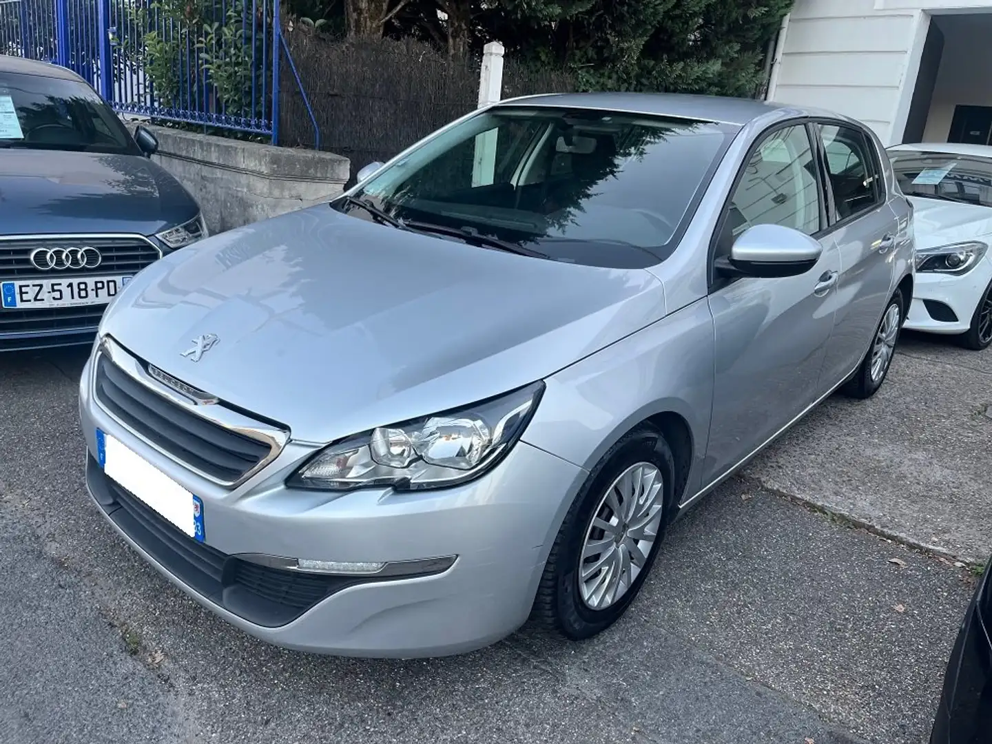 Peugeot 308 308 1.6 HDi 92ch FAP BVM5 Active - 1