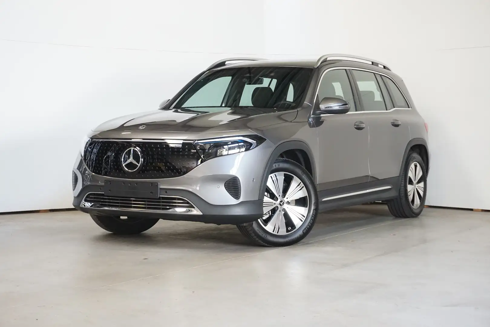 Mercedes-Benz EQB 300 TREKHAAK WEGKLAPBAAR Grau - 1