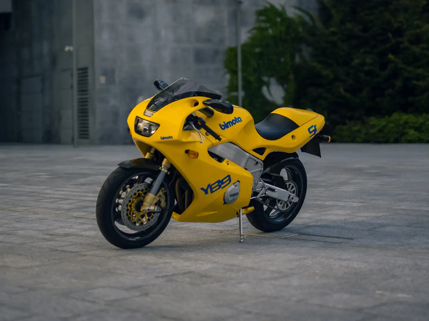 Bimota YB 9 SR Žlutá - 2