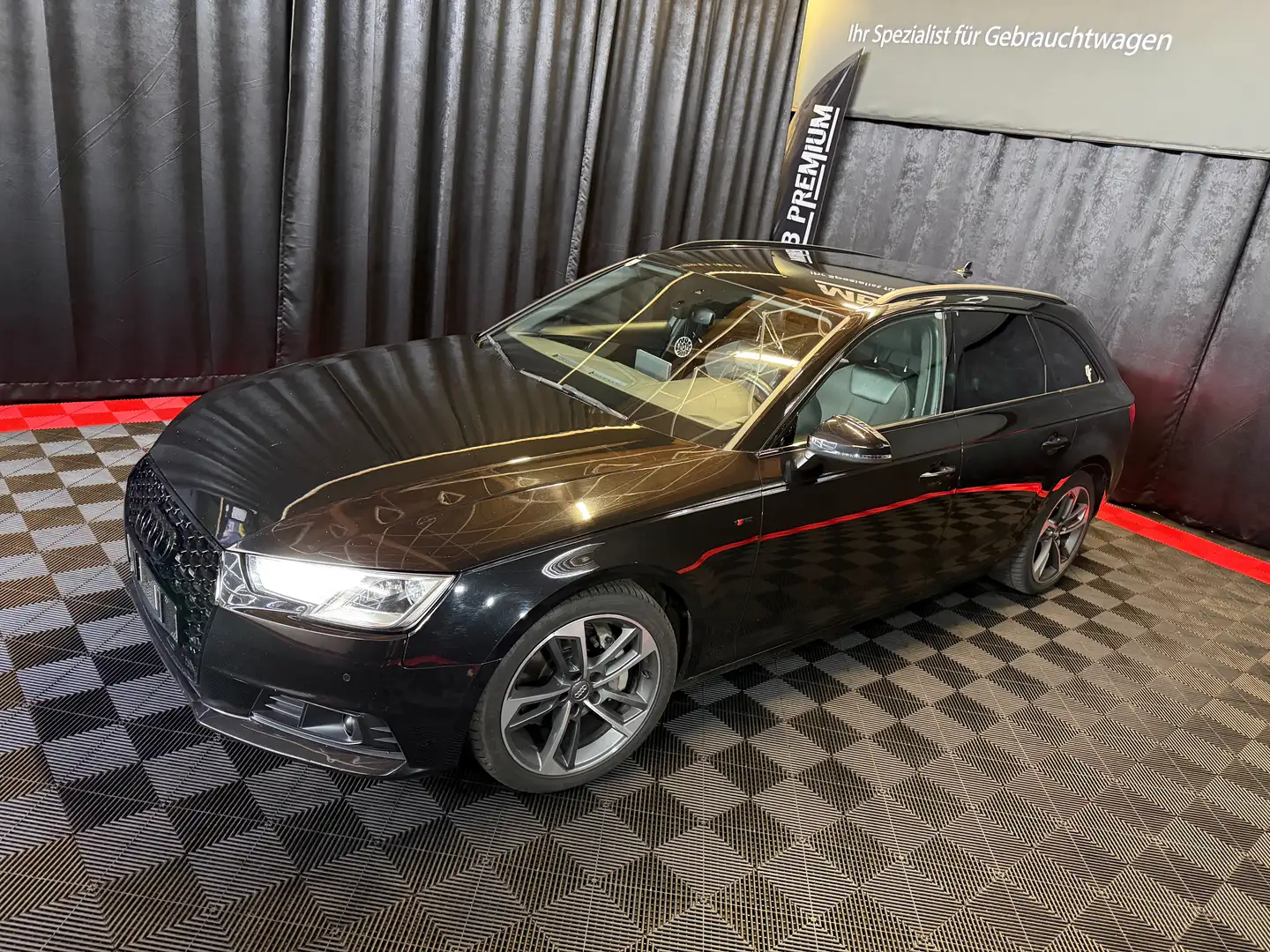 Audi A4 quattro sport *VIRTUAL*LEDER*NAVI*ACC* Schwarz - 1