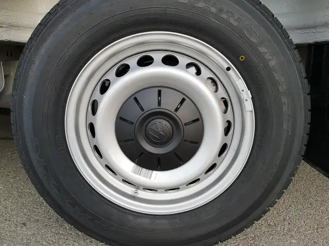 Volkswagen Crafter Kastenwagen Kasten 35 mittellang Hochda... Ansicht 3