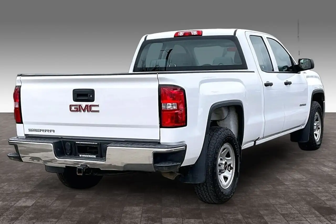 GMC Sierra 1500 photo GMC Sierra 1500