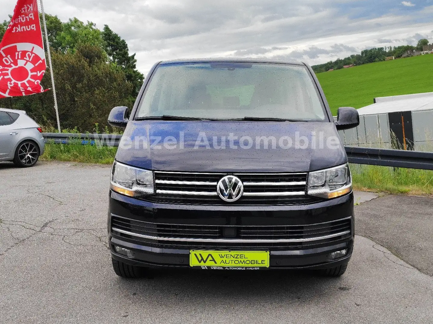 Volkswagen T6 Multivan *NAVI*AHK*ELEKTR.TÜR*ALCANTARA* Nero - 2