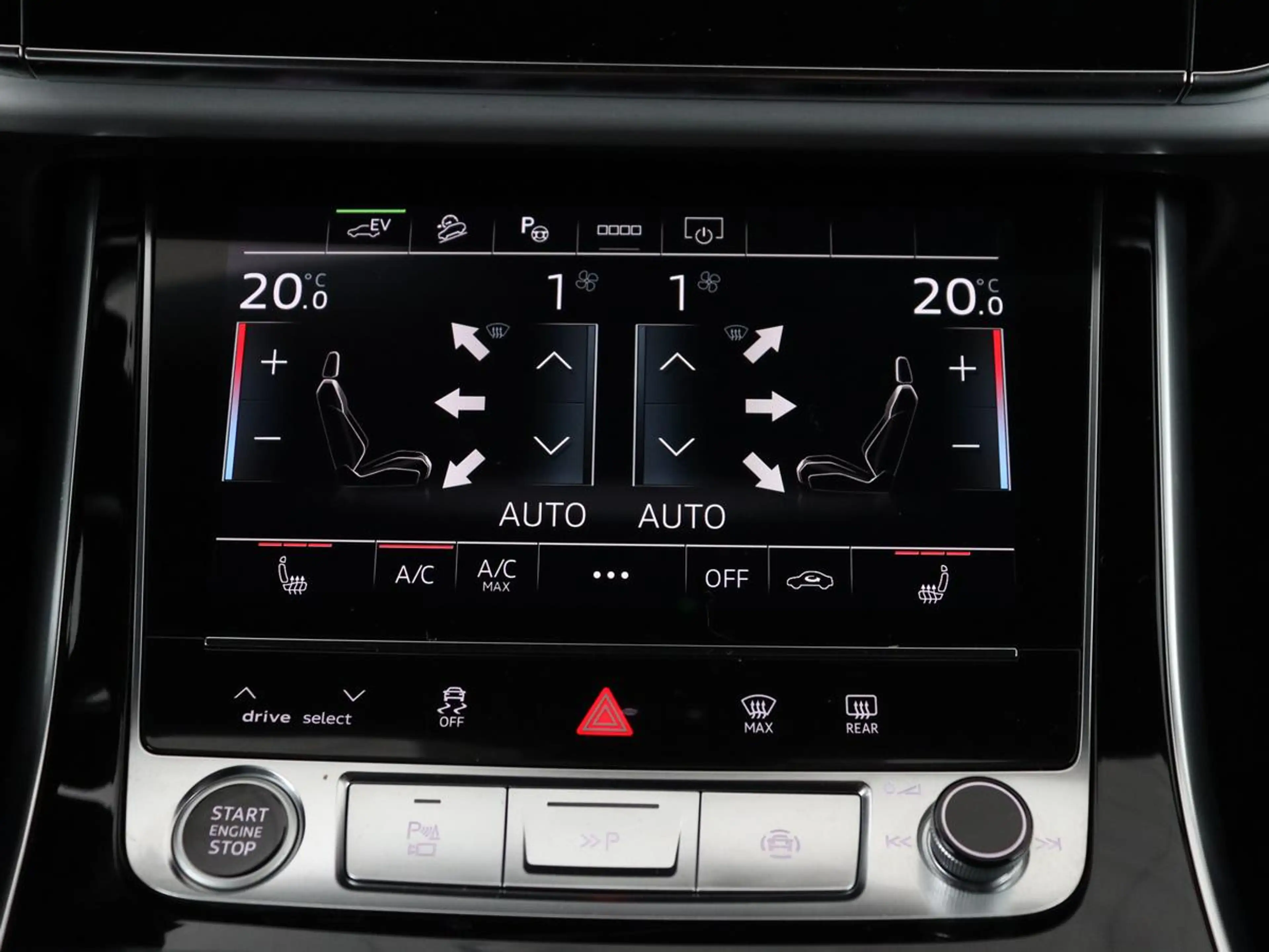Audi Q7 55 TFSI e quattro Pro Line S | SOH 92.0% | Panoram — photo 22