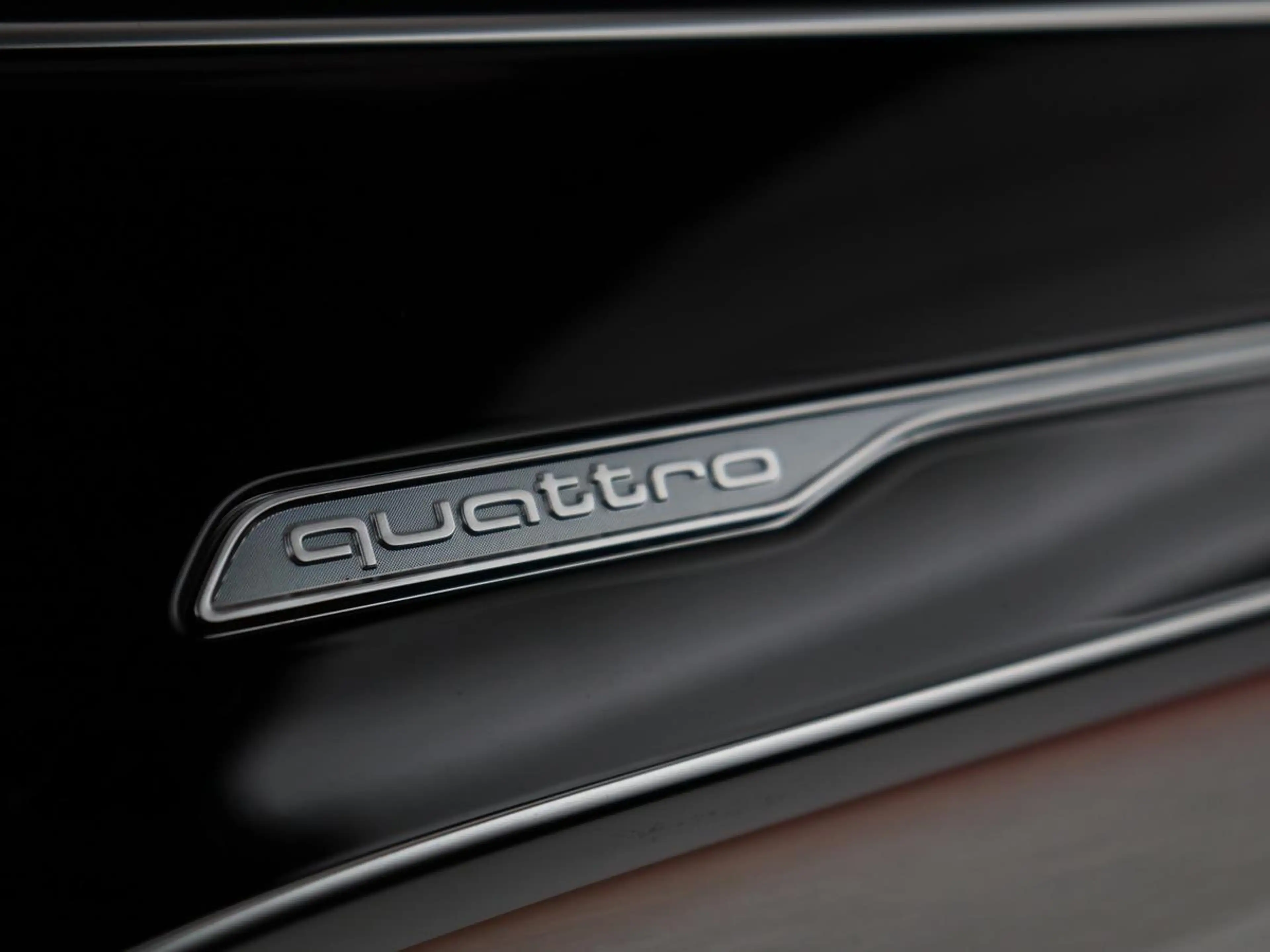 Audi Q7 55 TFSI e quattro Pro Line S | SOH 92.0% | Panoram — photo 33