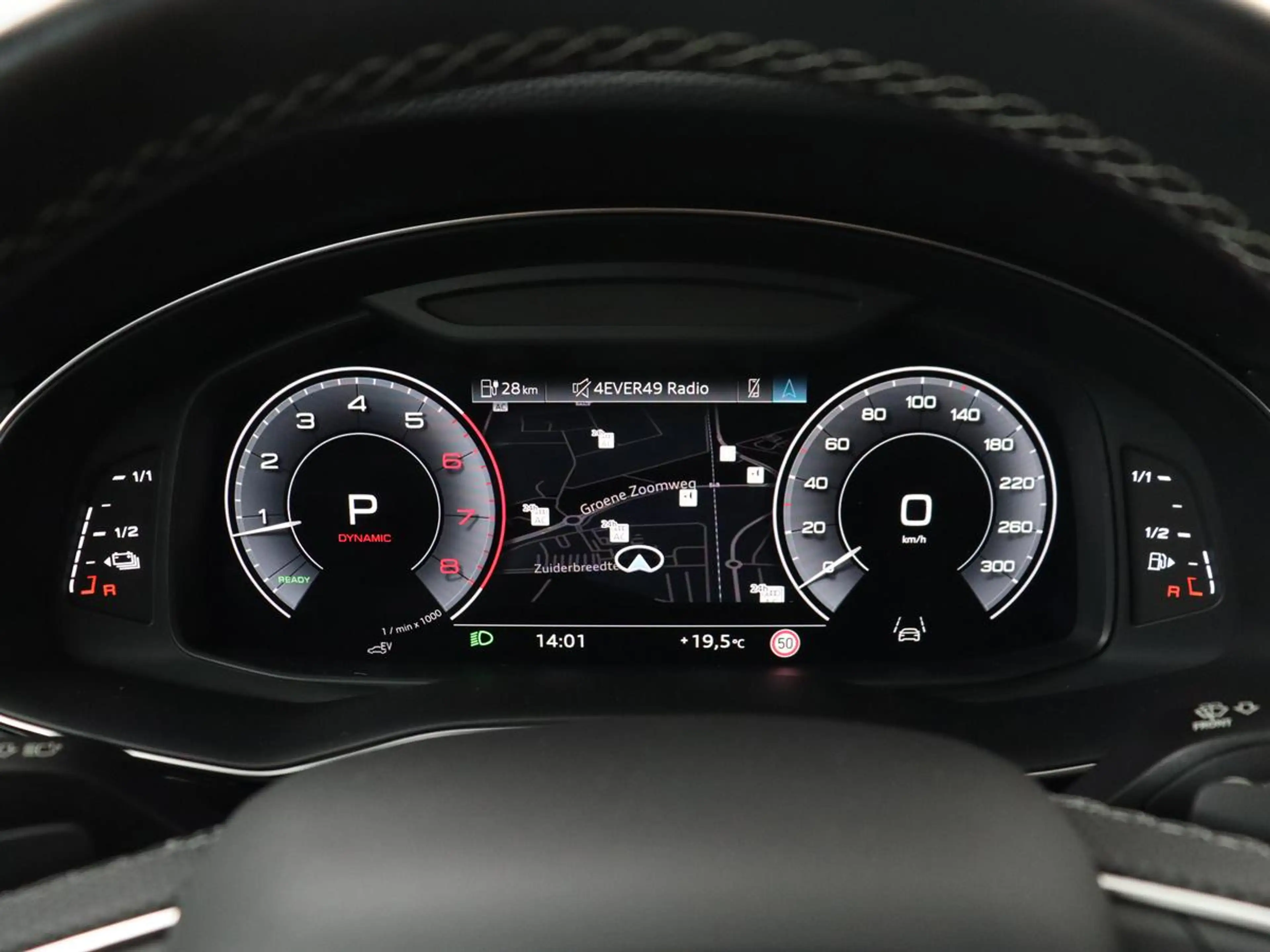 Audi Q7 55 TFSI e quattro Pro Line S | SOH 92.0% | Panoram — photo 26