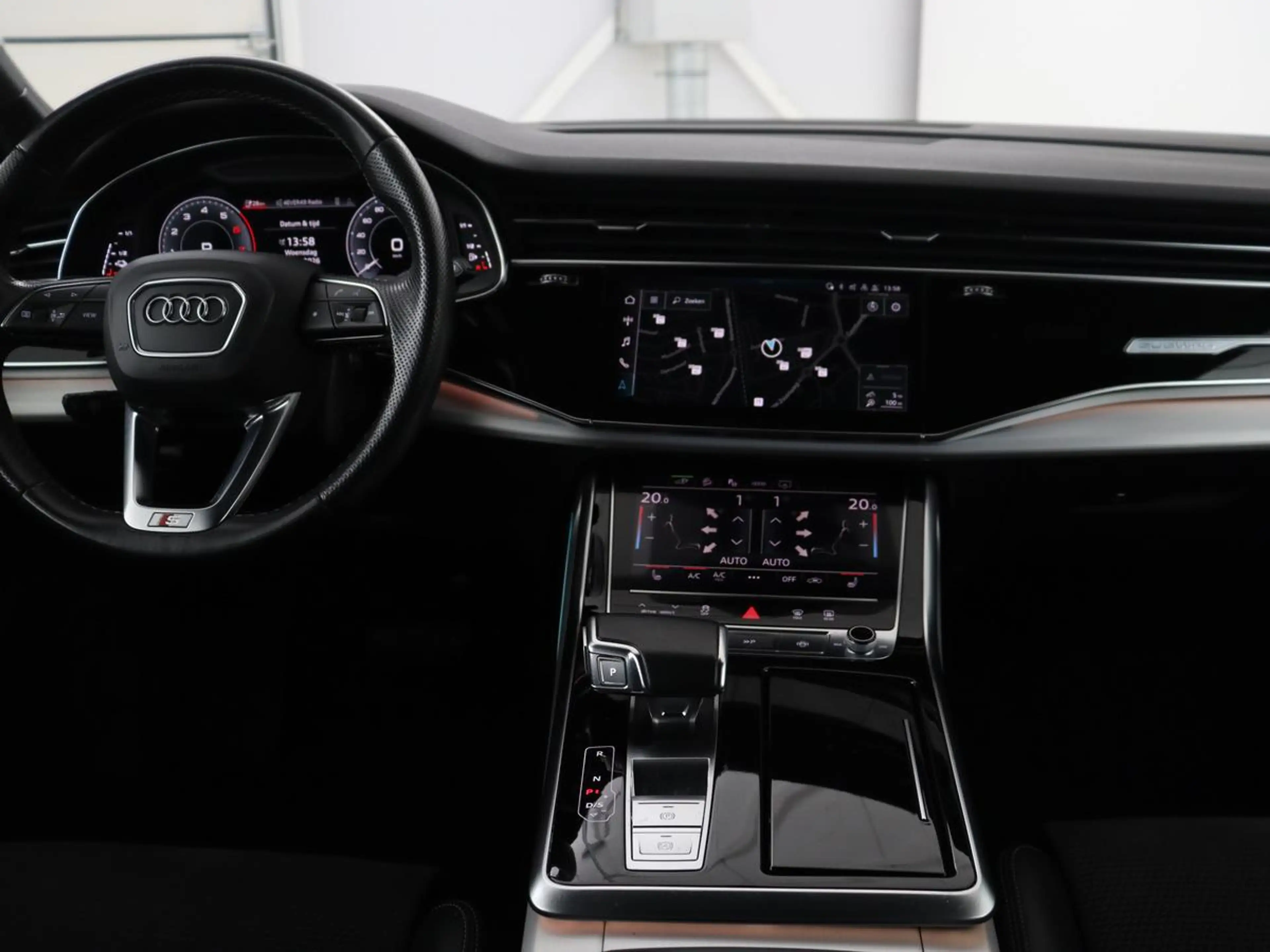 Audi Q7 55 TFSI e quattro Pro Line S | SOH 92.0% | Panoram — photo 19