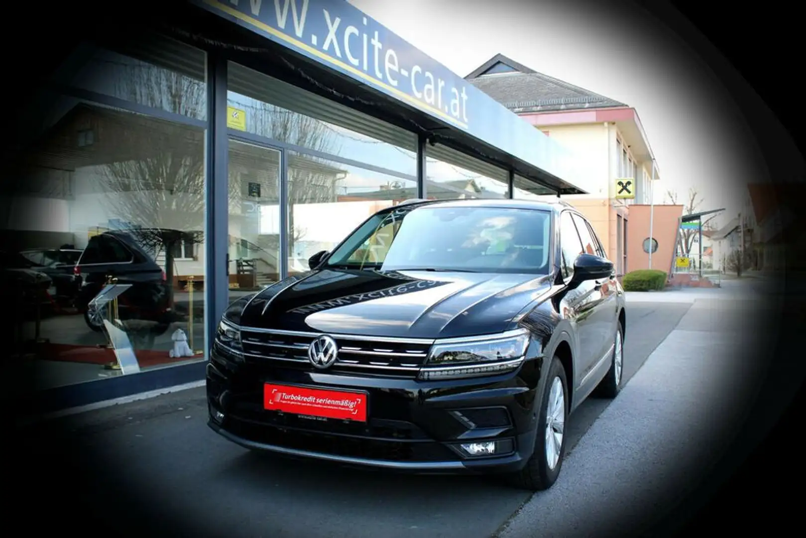 Volkswagen Tiguan 2.0 TDI SCR COMFORTLINE, 1 JAHR GARANTIE !! Schwarz - 1