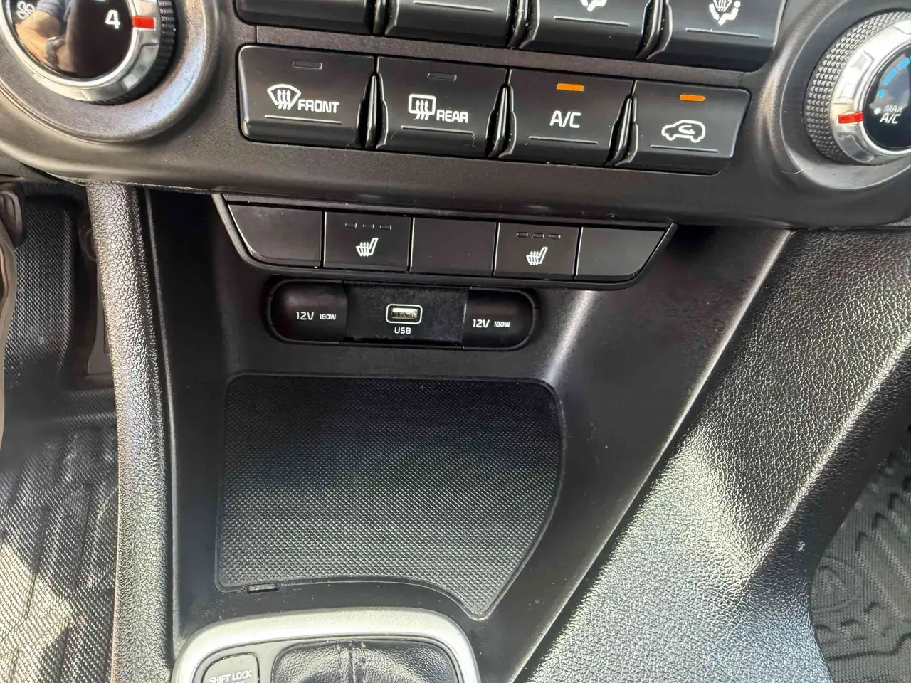 Kia Sportage снимка Kia Sportage