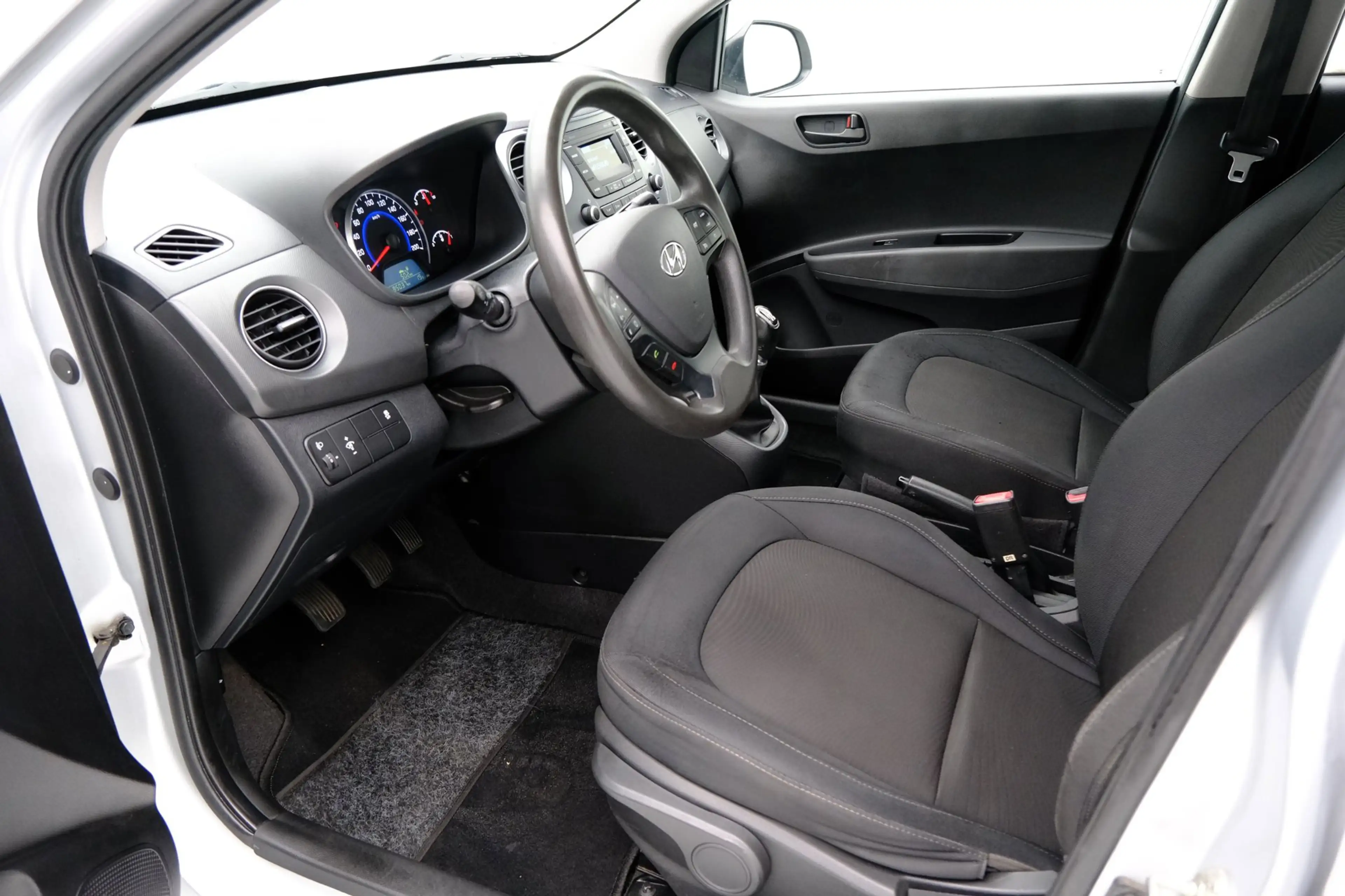 Hyundai i10 1.0i Comfort 5-drs Cruise|Airco|LMV — photo 2