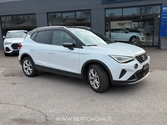 SEAT Arona view 6