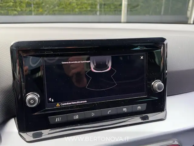 SEAT Arona view 14