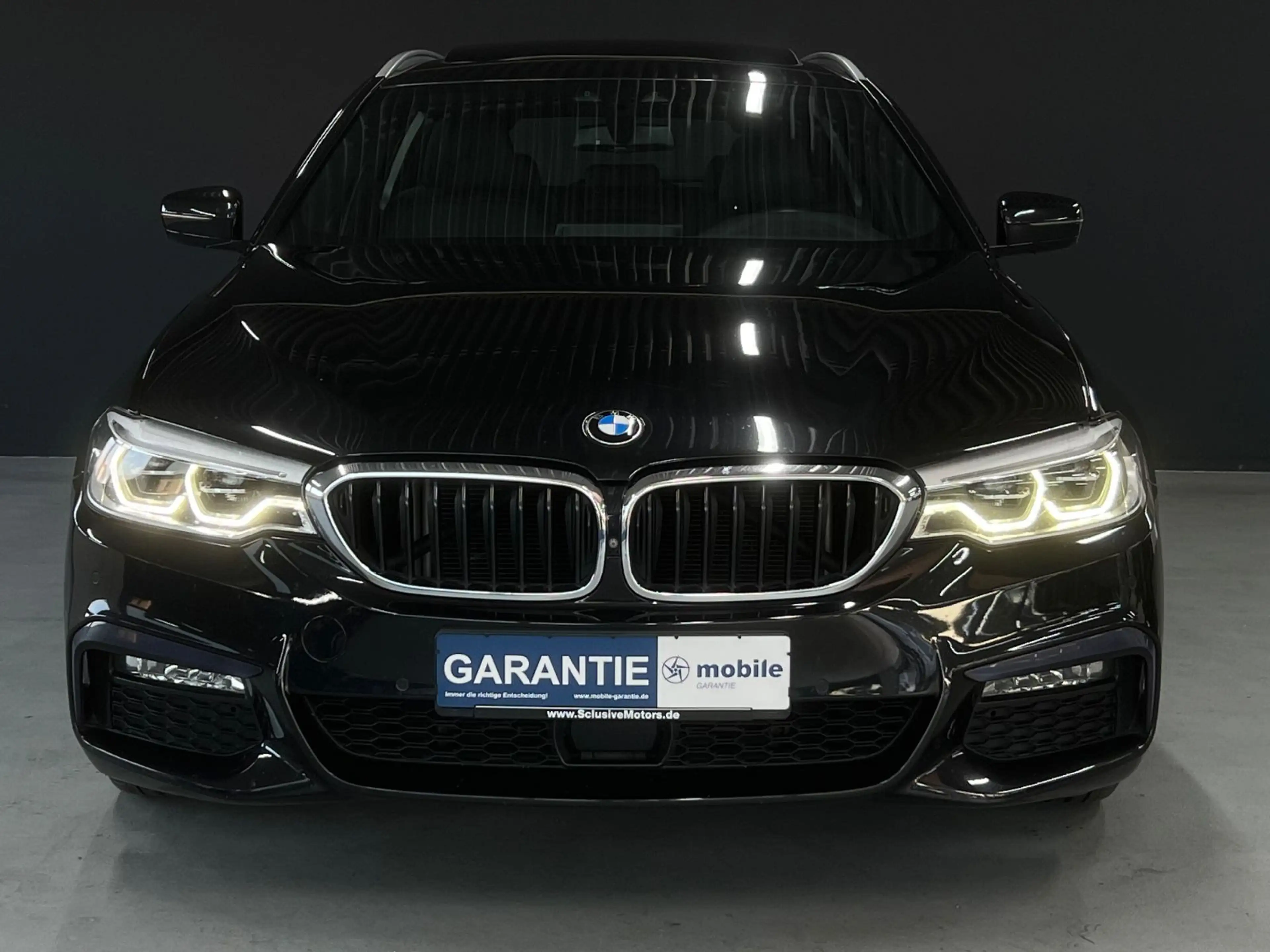 BMW 540 d xDrive M Paket Individual 360° Pano AHK — photo 2