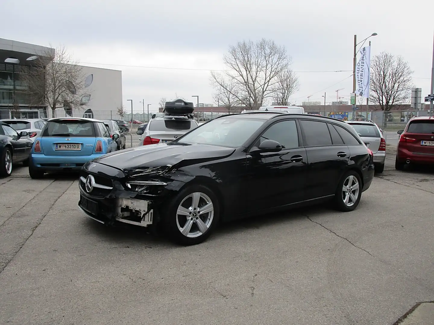 Mercedes-Benz C 220 d T Aut. neues Modell Schwarz - 1