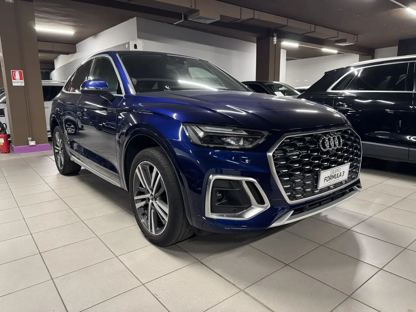 Audi Q5 Q5 40 TDI 204 CV quattro S tronic S line plus Blau - 2