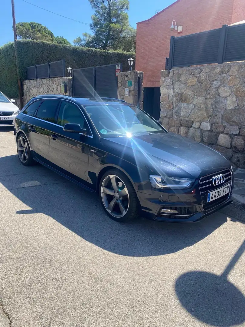 Audi A4 Avant 2.0TDI CD S line edition Mult. 190 Azul - 1