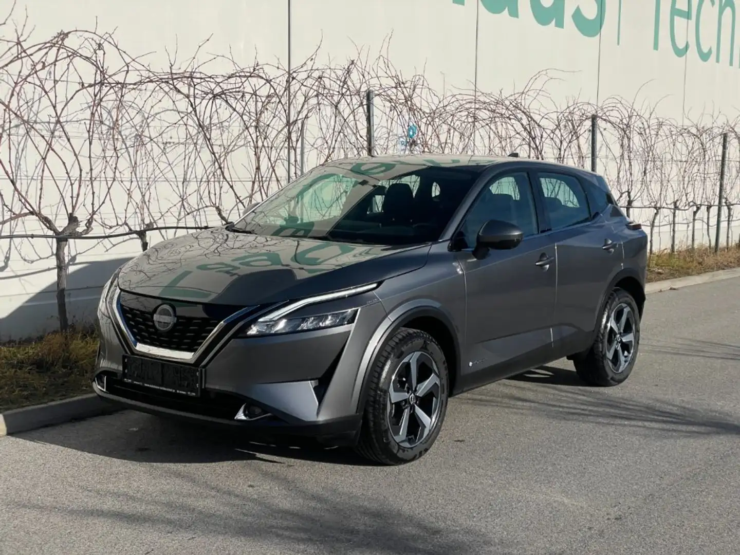 Nissan Qashqai 1,5VC e-Power 190PS Acenta NC Winter Gris - 1