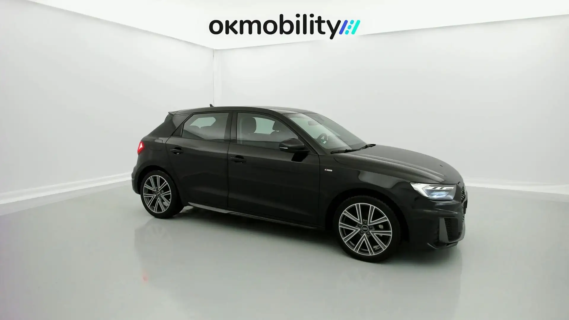 Audi A1 Sportback 30 TFSI Adrenalin Negro - 2