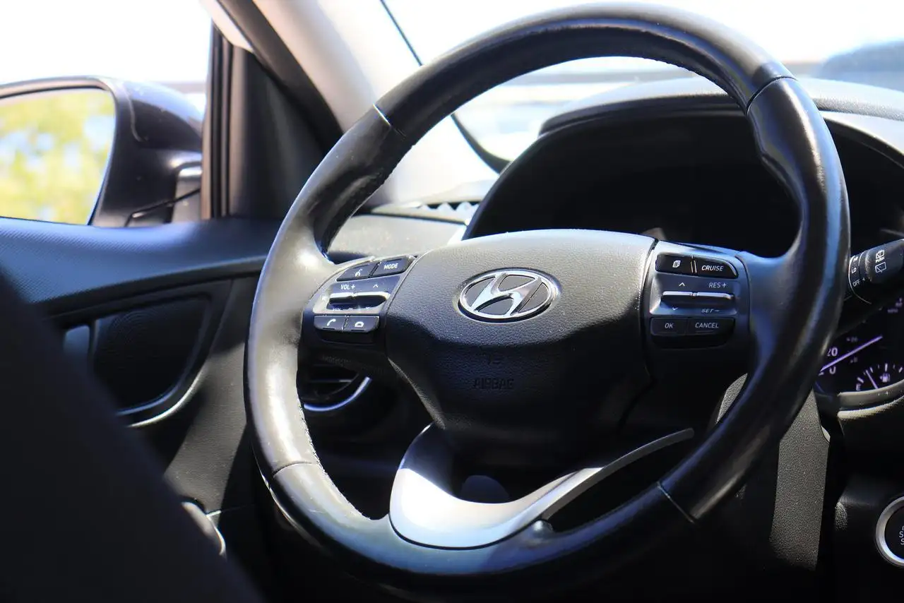 Hyundai KONA снимка Hyundai KONA