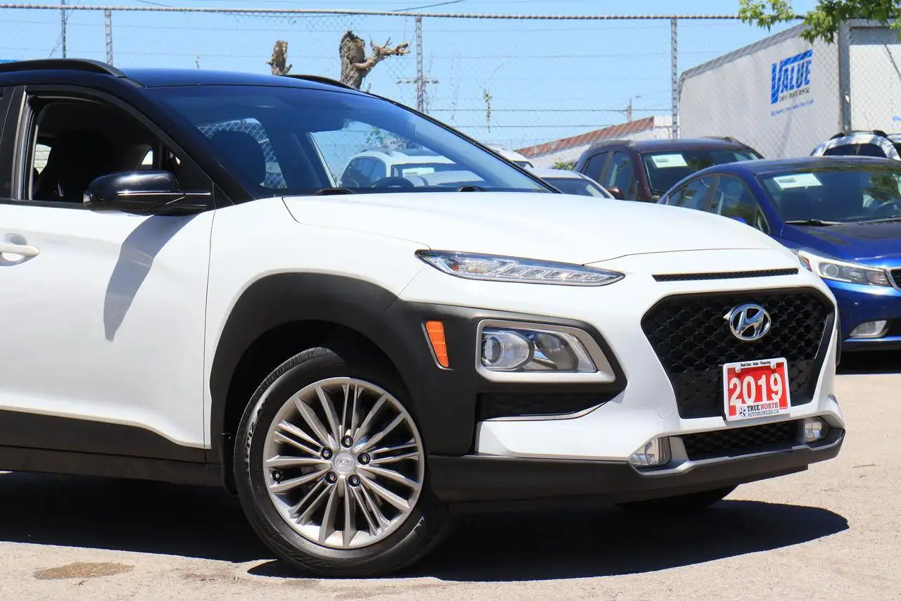 Hyundai KONA снимка Hyundai KONA