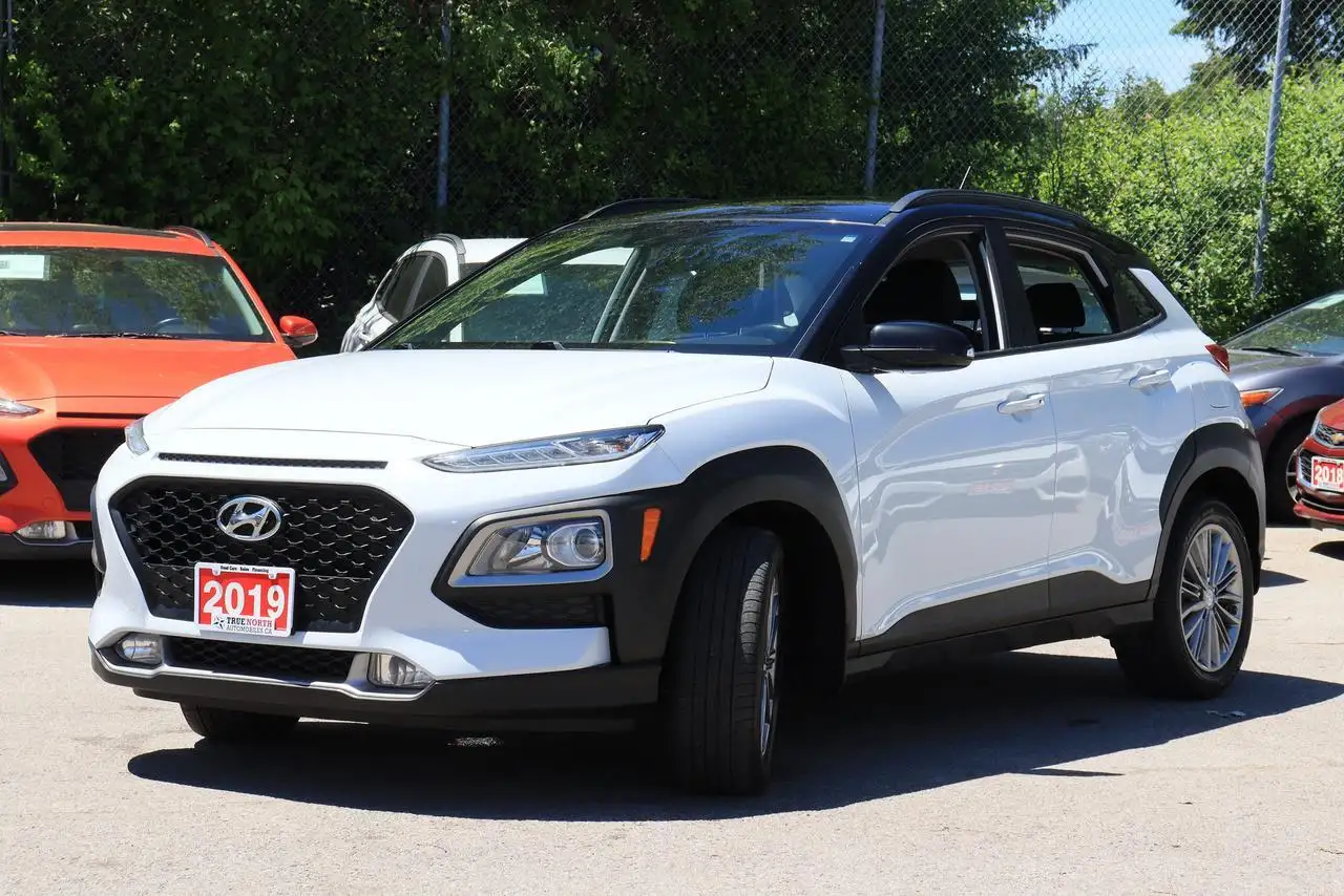 Hyundai KONA снимка Hyundai KONA
