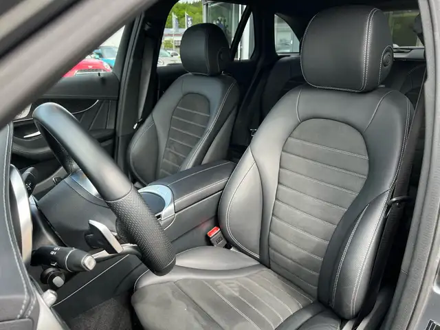 Mercedes-Benz GLC 200 view 14