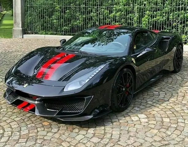 Ferrari 488 Pista