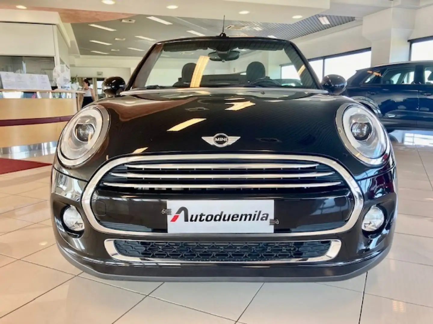 MINI Cooper D Cabrio Mini 1.5 Navigatore, Full LED, Cruise Nero - 2