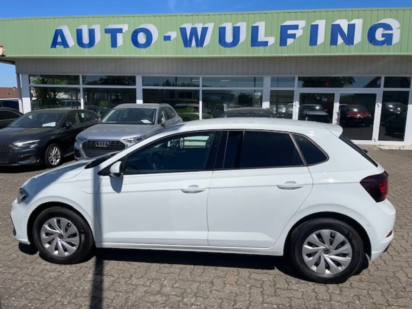 Volkswagen Polo Life 1.0 TSI-DSG,IQ-Drive,Park,Sitzheiz,LED White - 1