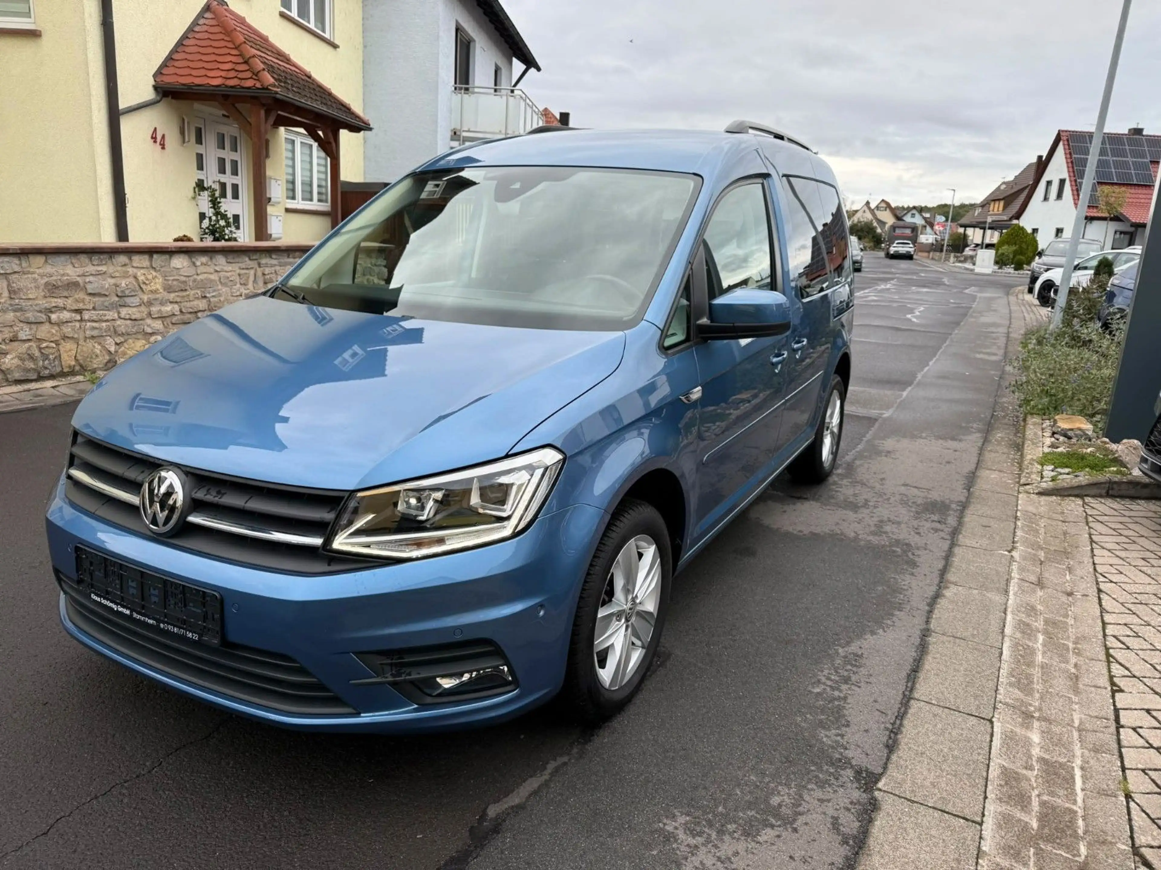 Volkswagen Caddy PKW 2.0 TDI Comfortline BMT Standheizung