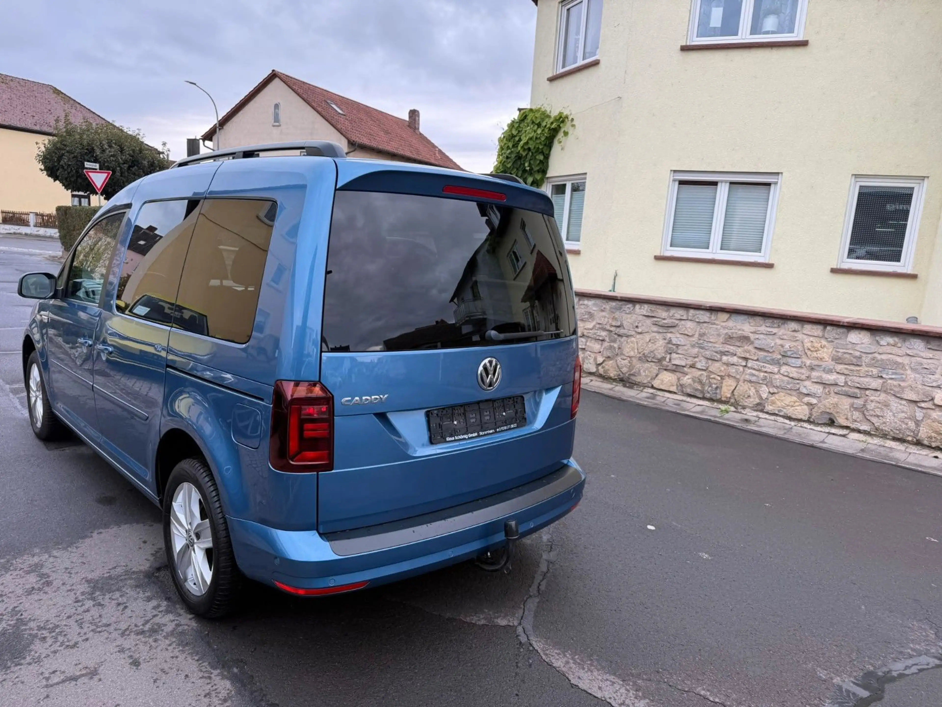 Volkswagen Caddy PKW 2.0 TDI Comfortline BMT Standheizung — photo 3