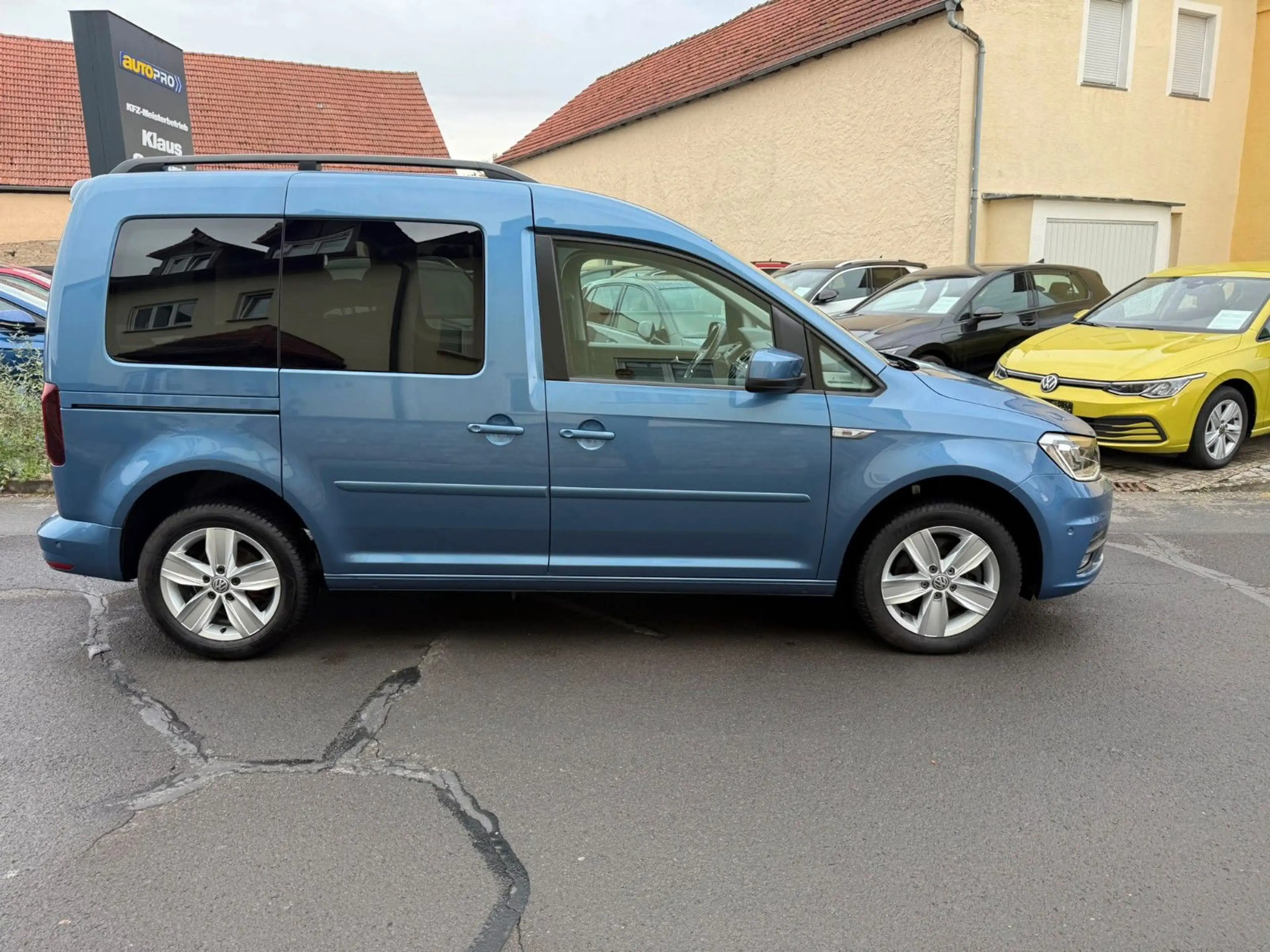 Volkswagen Caddy PKW 2.0 TDI Comfortline BMT Standheizung — photo 6