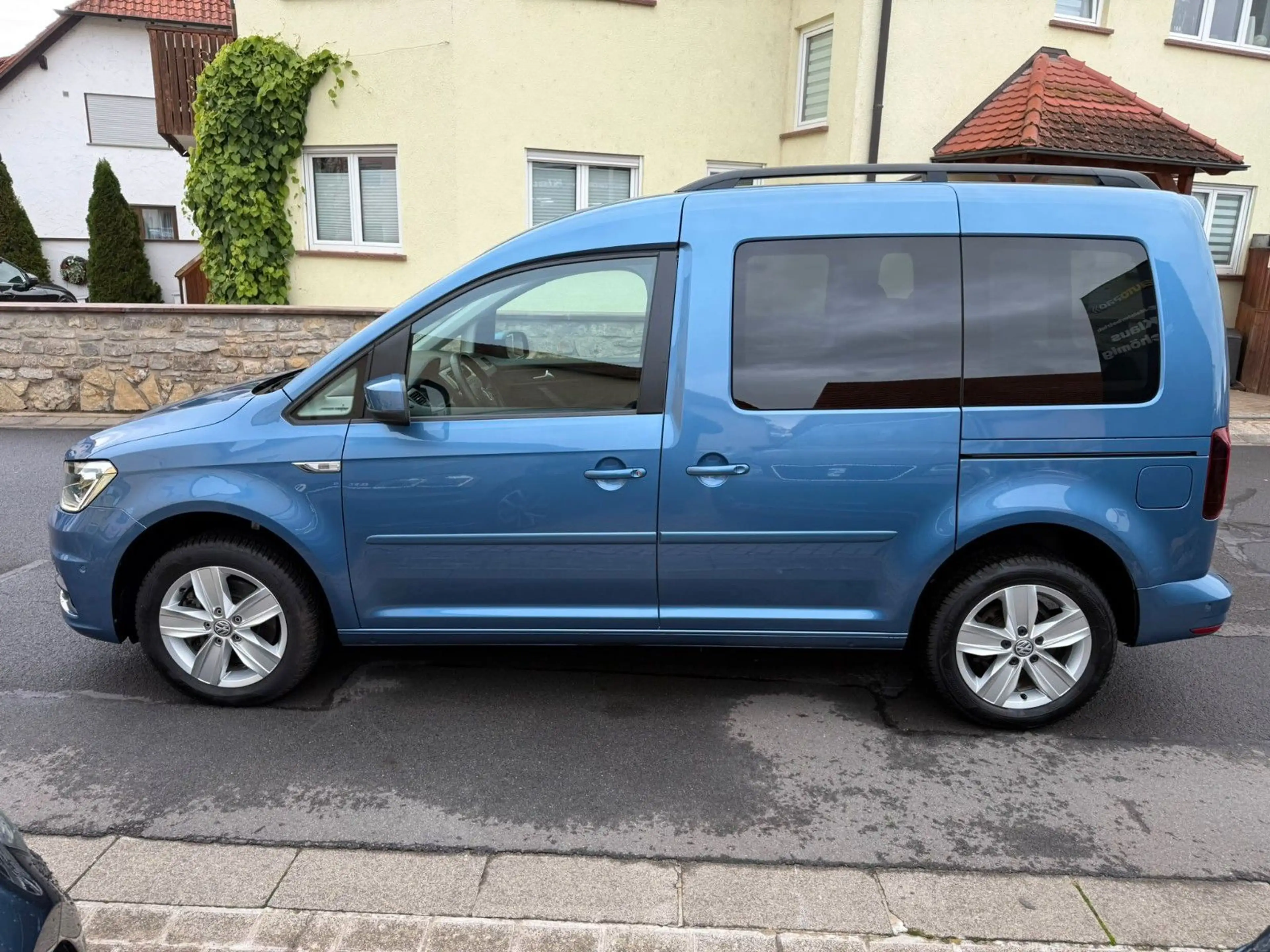 Volkswagen Caddy PKW 2.0 TDI Comfortline BMT Standheizung — photo 2