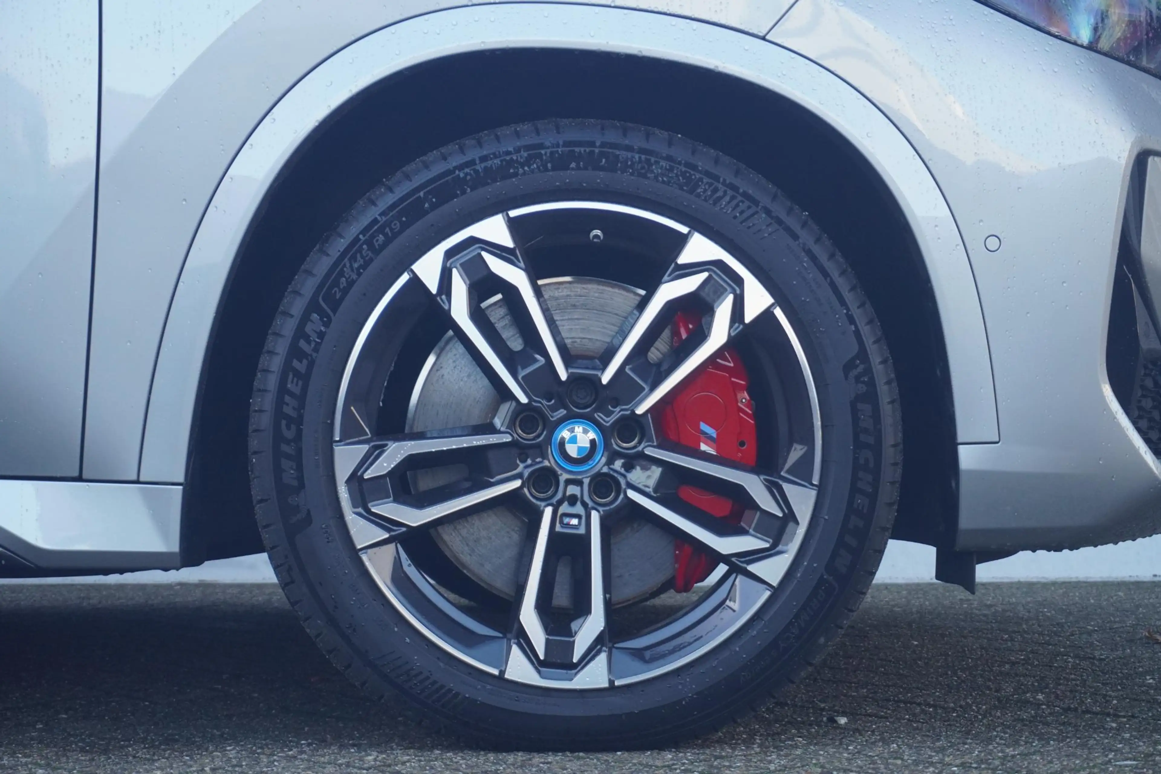 BMW iX1 xDrive30 M Sport Pro | Trekhaak | Schuif-kanteldak — photo 6