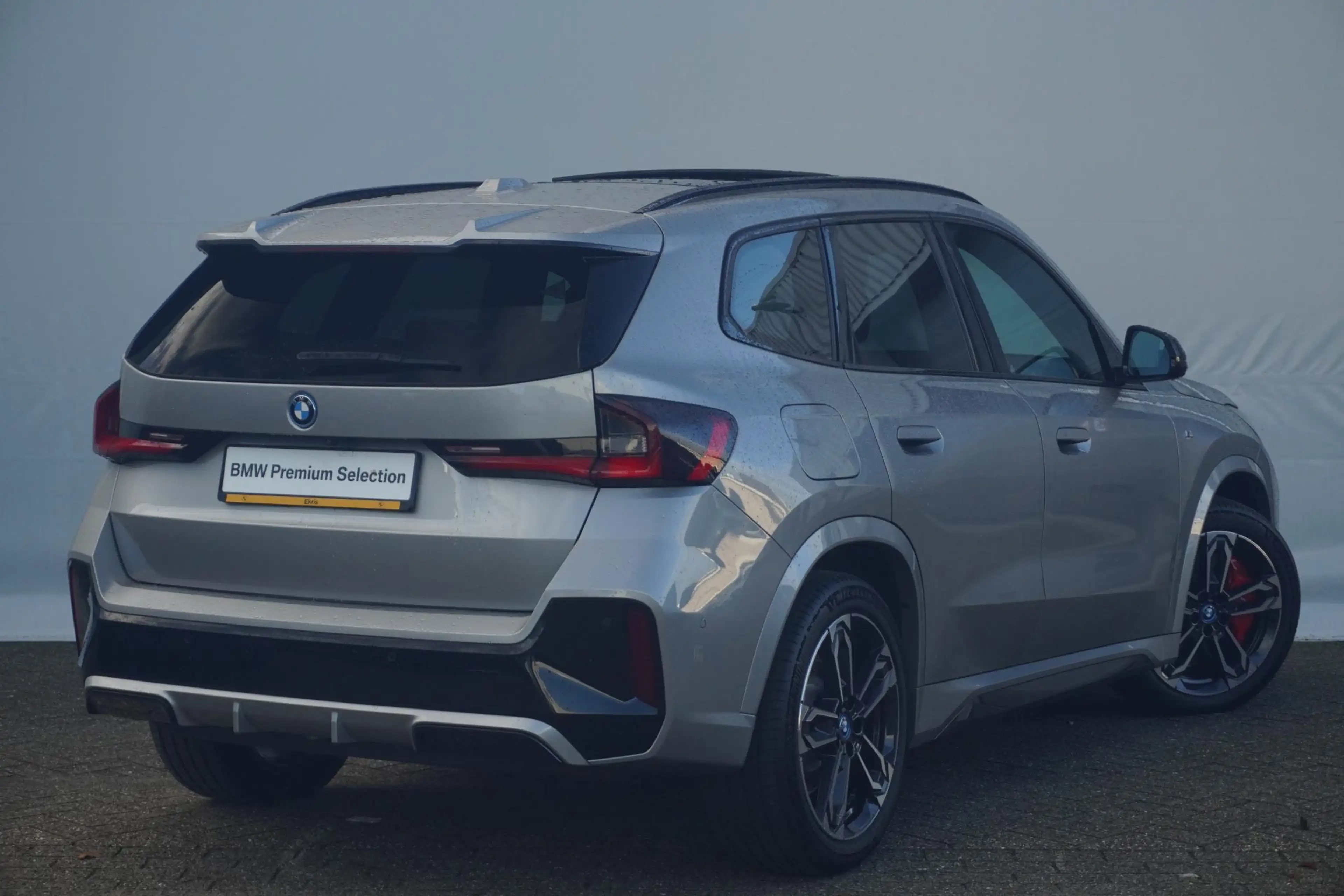 BMW iX1 xDrive30 M Sport Pro | Trekhaak | Schuif-kanteldak — photo 2