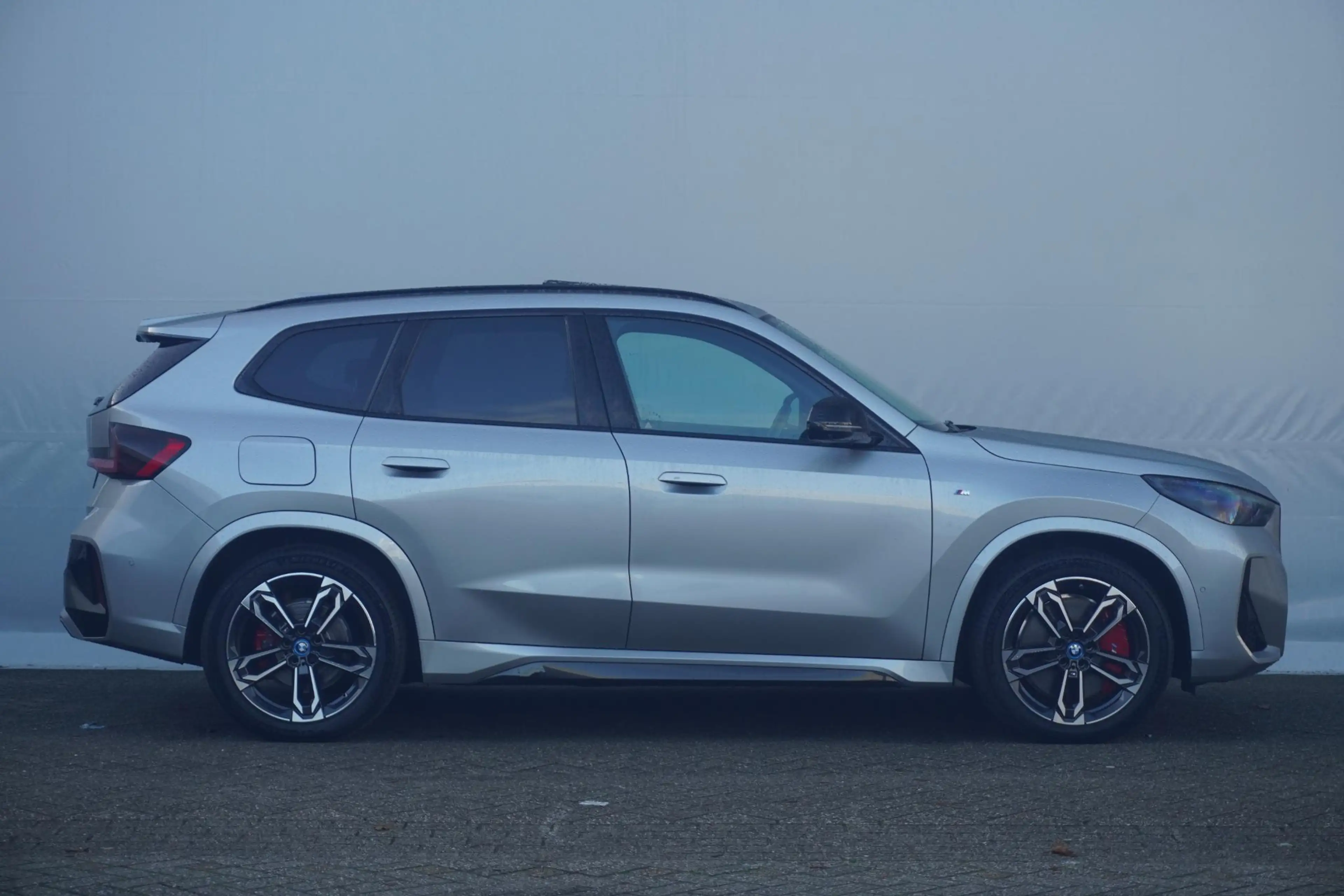 BMW iX1 xDrive30 M Sport Pro | Trekhaak | Schuif-kanteldak — photo 4