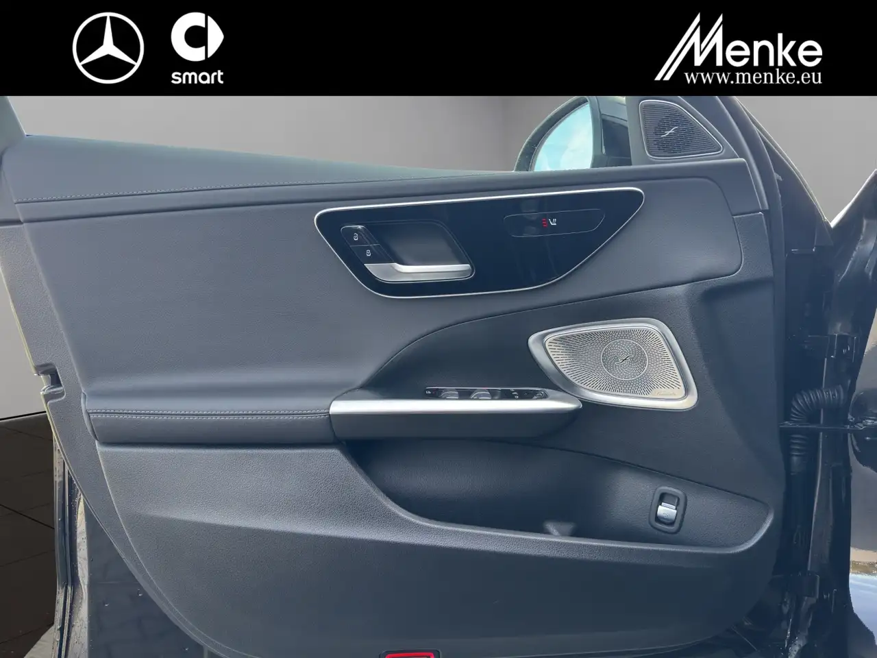 Mercedes-Benz C 200 Burmester+Digital-L+360+Ambiente+Carplay 11