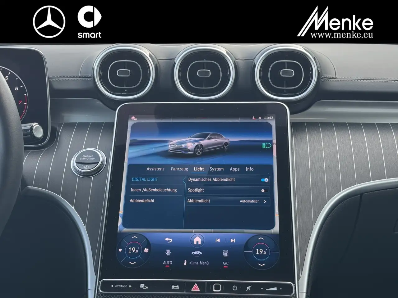 Mercedes-Benz C 200 Burmester+Digital-L+360+Ambiente+Carplay 15