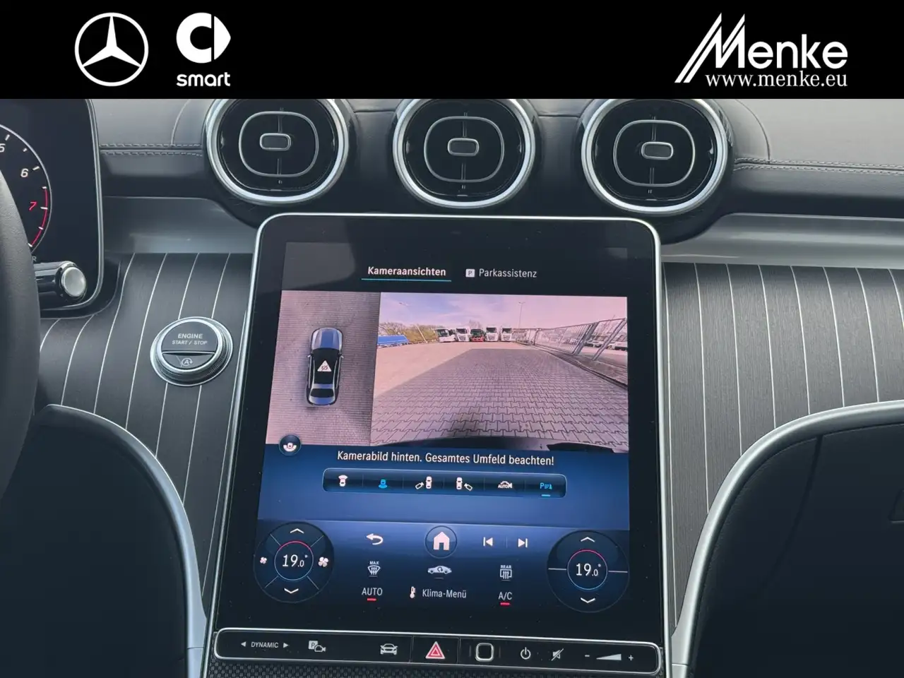 Mercedes-Benz C 200 Burmester+Digital-L+360+Ambiente+Carplay 12