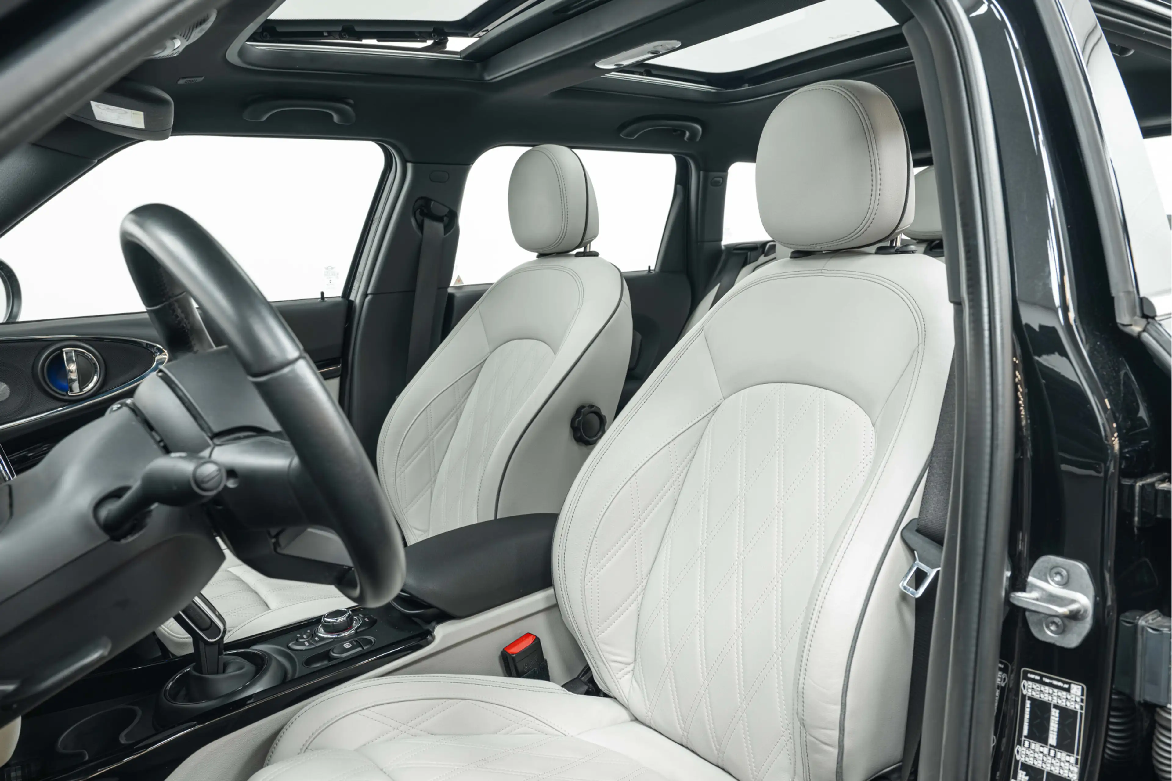 MINI Cooper S Clubman Classic Automaat / Panoramadak / Comfortstoelen / — photo 5