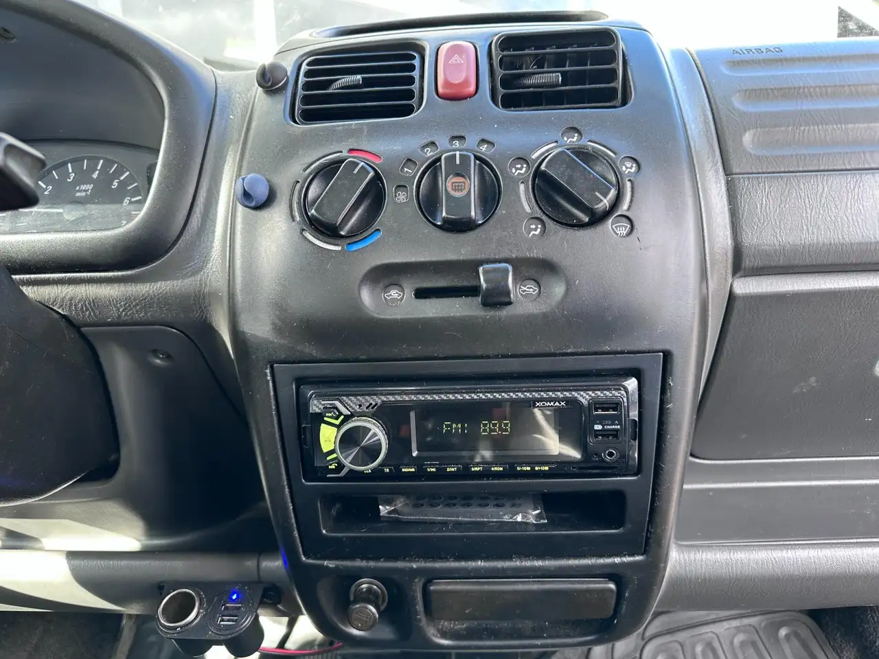 Opel Agila 1.2-16V Comfort, foto 7