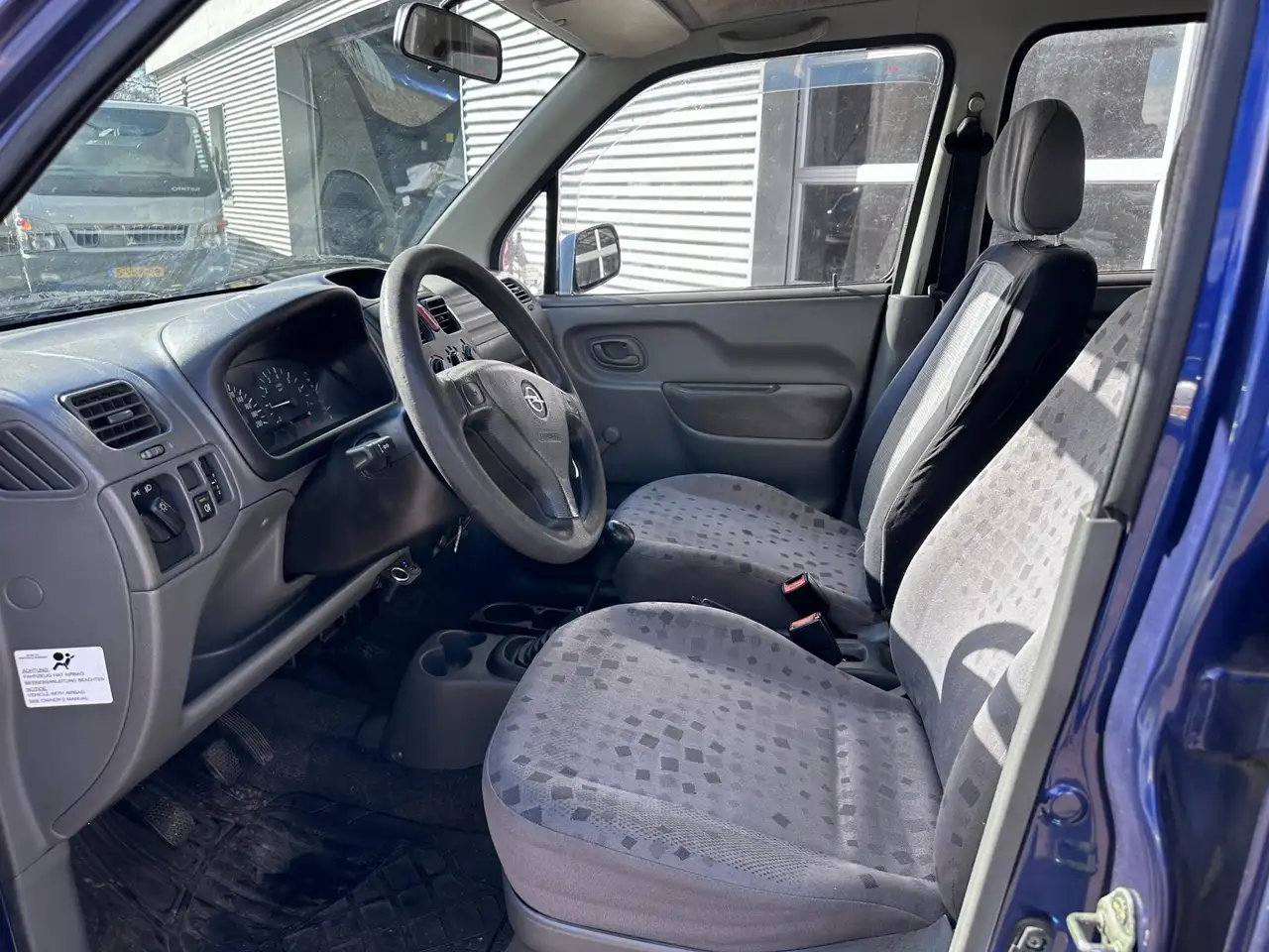Opel Agila 1.2-16V Comfort, foto 4