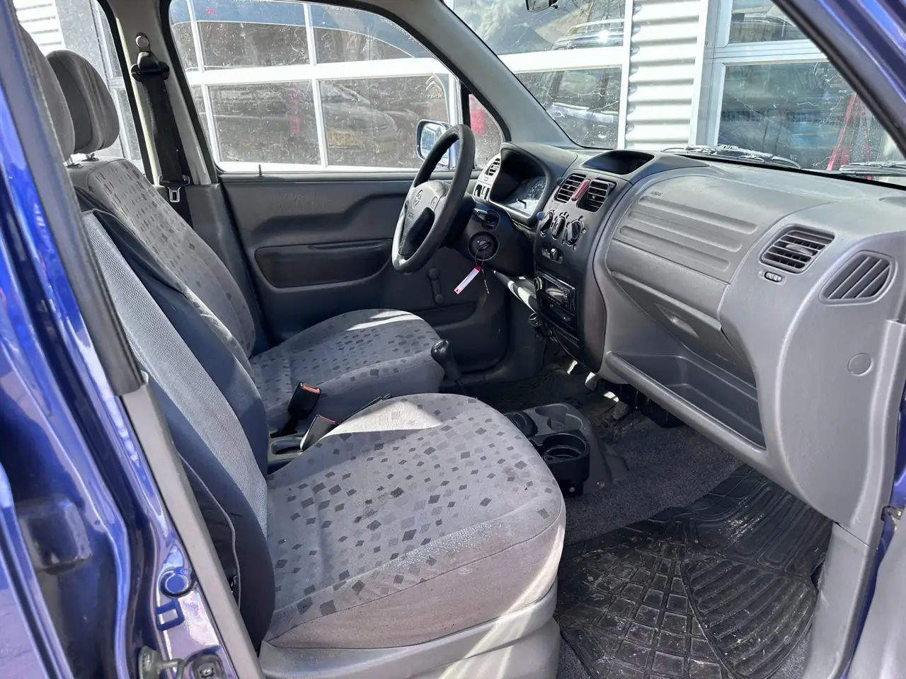 Opel Agila 1.2-16V Comfort, foto 5