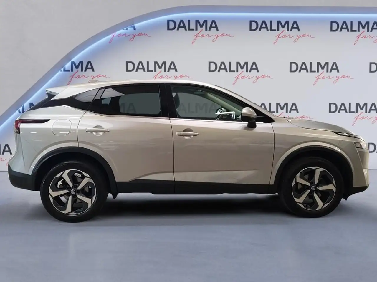 Nissan Qashqai 1.3 mild hybrid N-Connecta 2wd 140cv, миниатюра 6