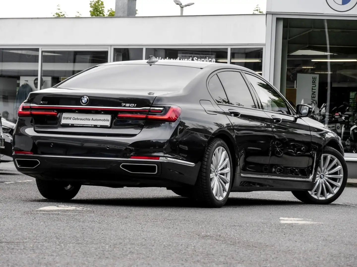 BMW 750 i xDrive H/K+HuD+DA PROF+360°+GLASDACH+19" Grigio - 2