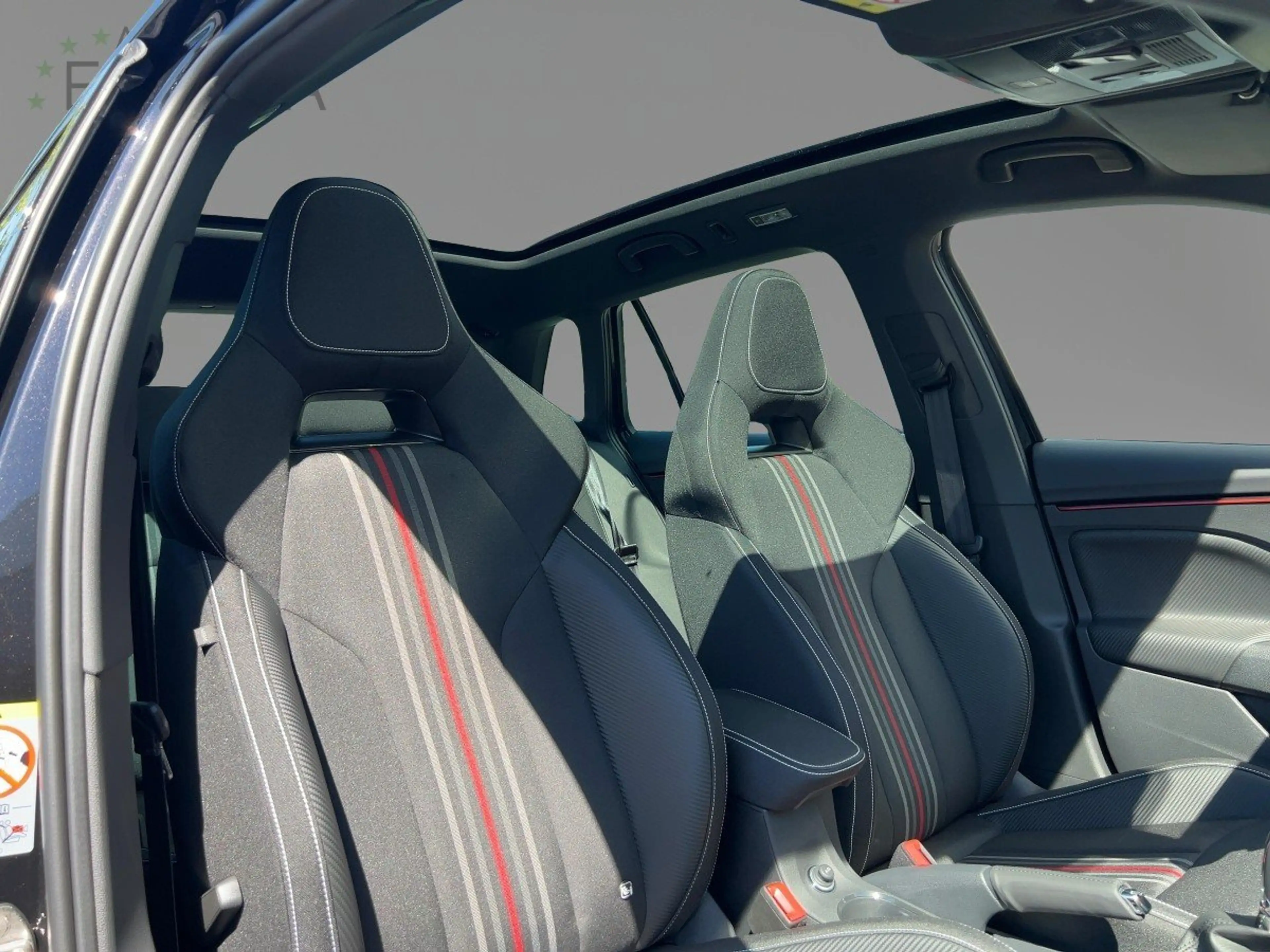 Skoda Kamiq 1.0 TSI Monte Carlo 2xKlima ACC DynLicht — photo 12