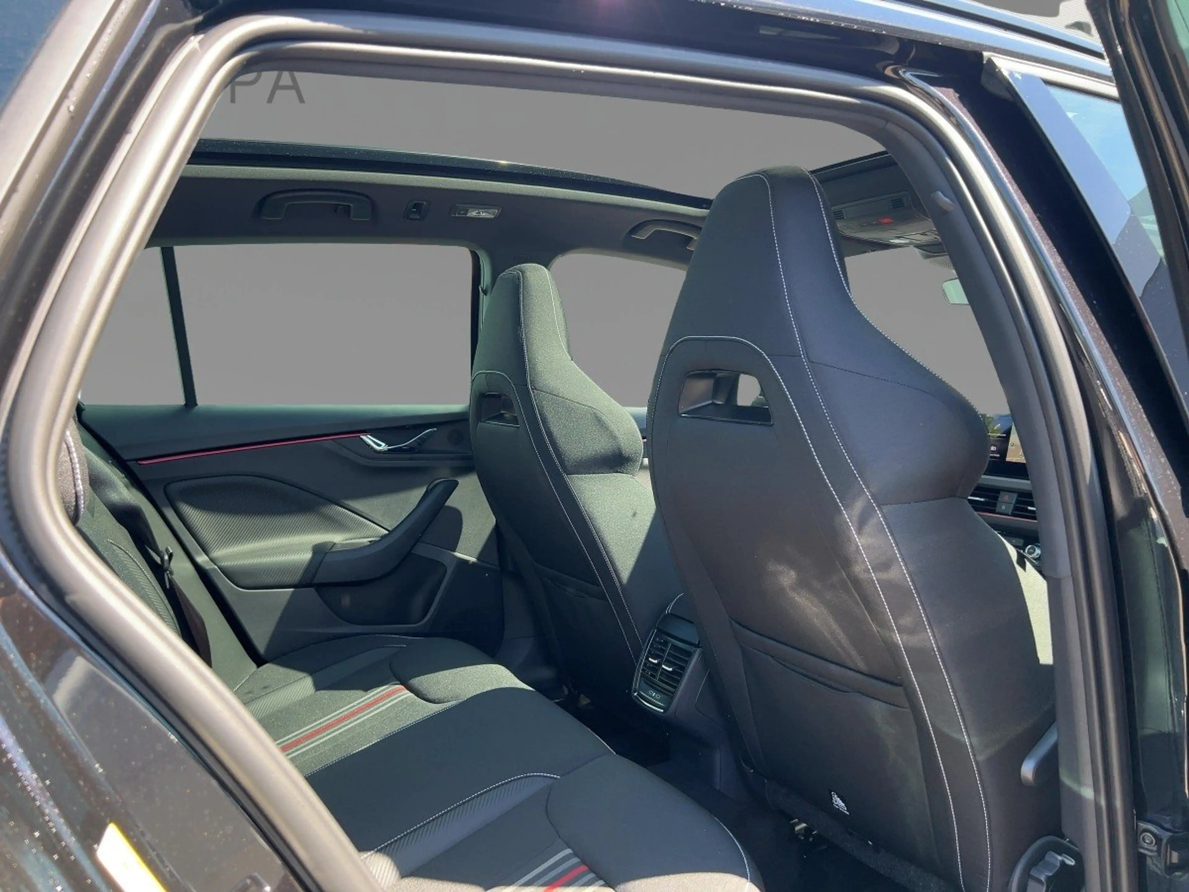 Skoda Kamiq 1.0 TSI Monte Carlo 2xKlima ACC DynLicht — photo 11