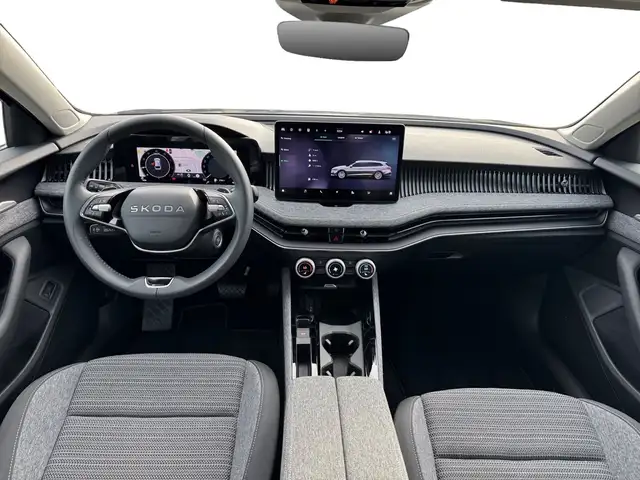 Skoda Superb view 8