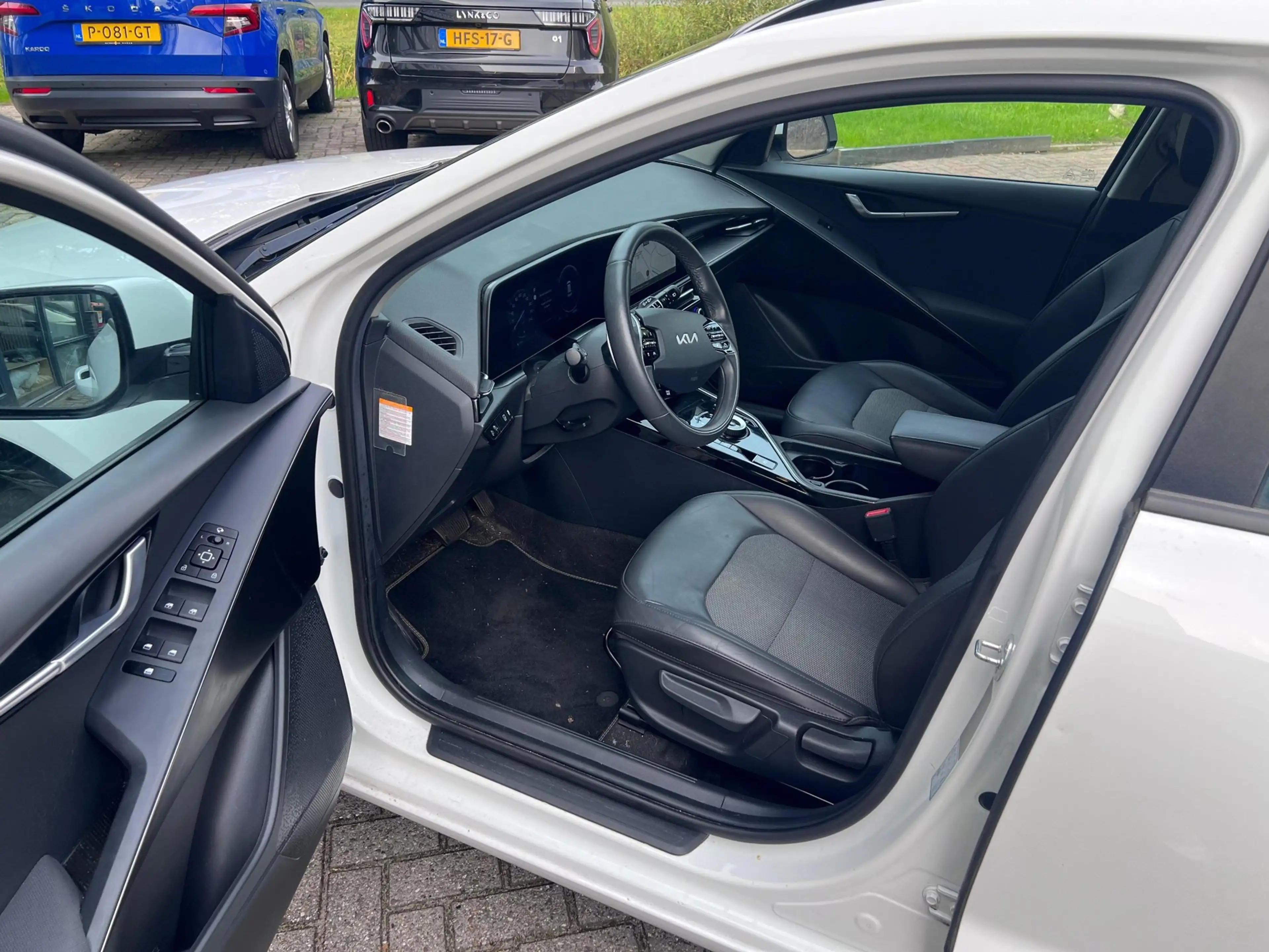 Kia Niro 1.6 GDi Hybrid ExecutiveLine — photo 7