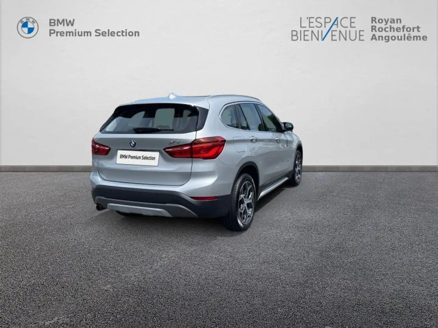 BMW X1 sDrive18i 136ch xLine Argento - 2